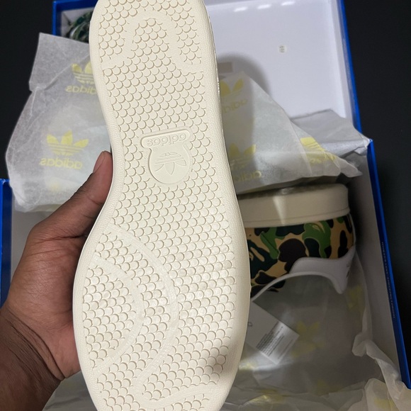 Bape x Adidas sneakers Size: 10M 10/10 $220 - Picture 3 of 7